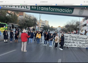 Integrantes de la Banda de Música bloquearon bulevar; rechazan el nuevo reglamento interno